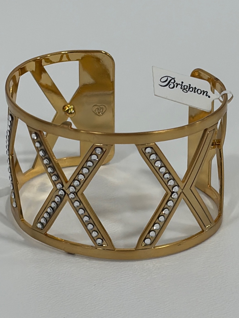 NWT BRIGHTON GOLD CHRISTO GANGES
WIDE CUFF BRACELET WITH CRYSTALS